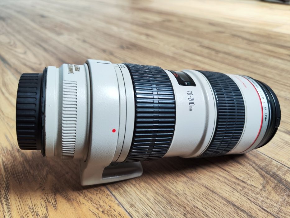 Canon EF 70–200 mm f/2.8 – jasny teleobiektyw – okazja