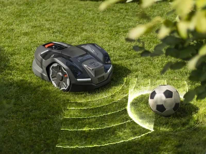 Robot koszący Husqvarna Automower® 405XE NERA, montaż, serwis RATY