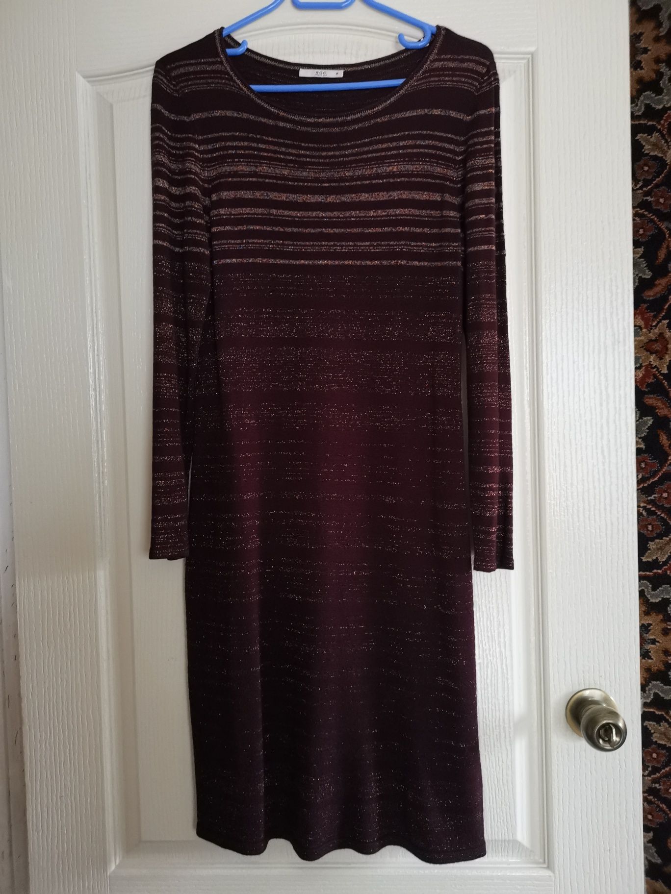 Платье трикотажное с люрексом 44-46 размер, EDC, Великобритания