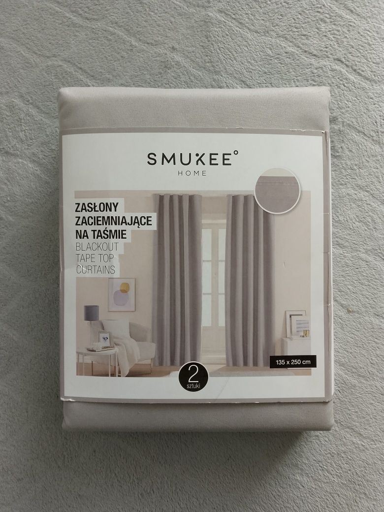 NOWE zasłony zaciemniające blackout Smukee (zestaw 2 zasłon na taśmie)