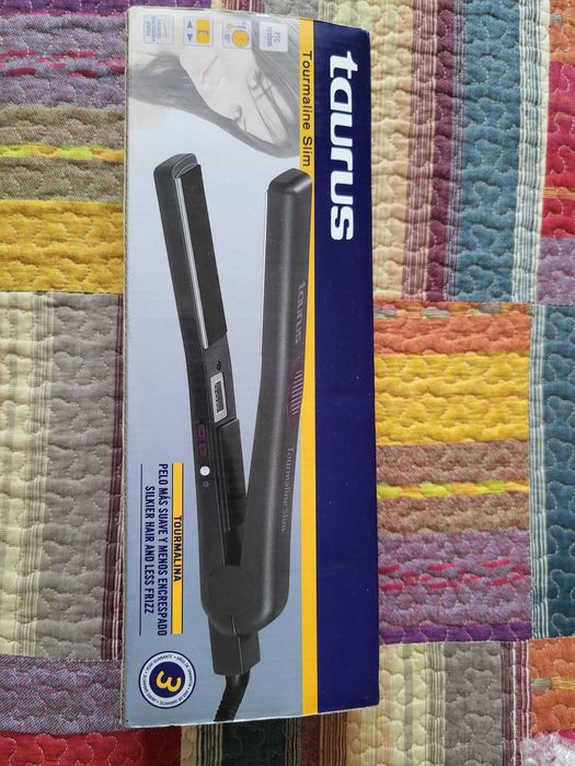 Ferro de alisar cabelo Taurus tormaline slim