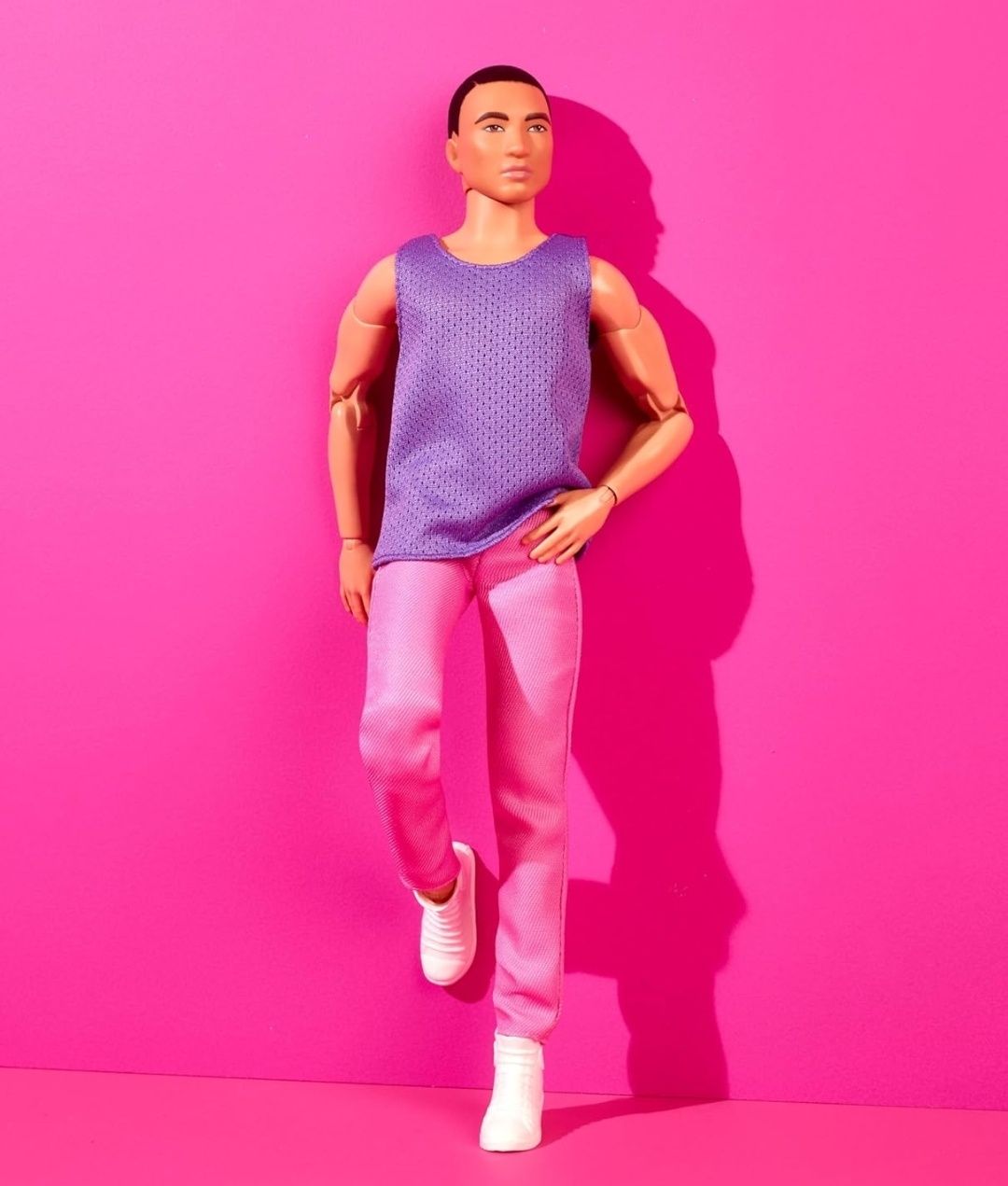 Колекційна лялька Барбі Лукс Barbie looks Barbie made to move