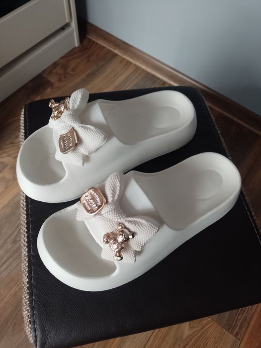 Buty szpilki r 39 klapki