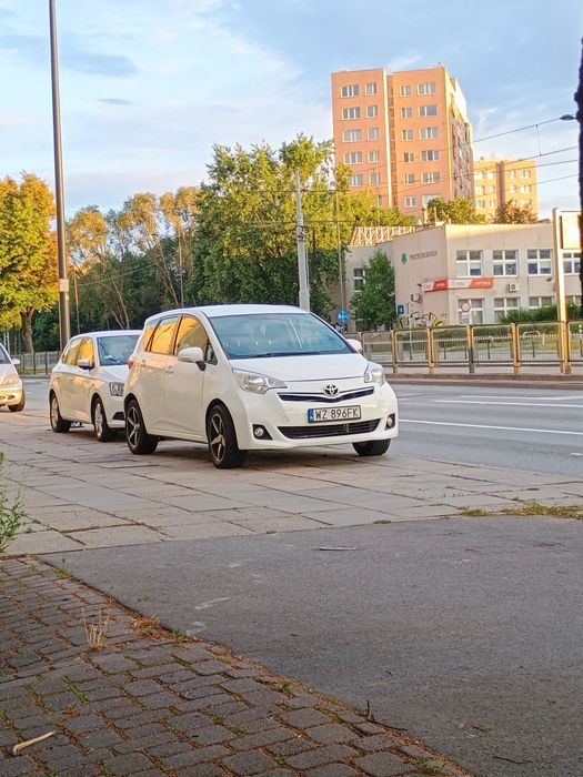 Toyota Verso S 2012 r. 1,4 D4D