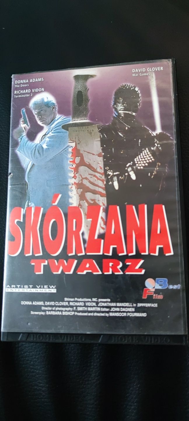 Skórzana twarz , thriller vhs