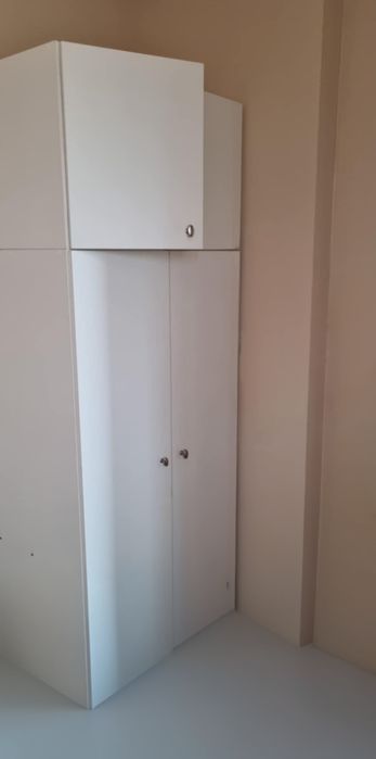 Szafy białe 2 szt