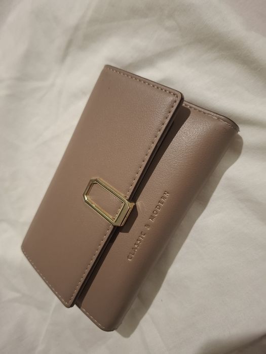 Гаманець бежевий