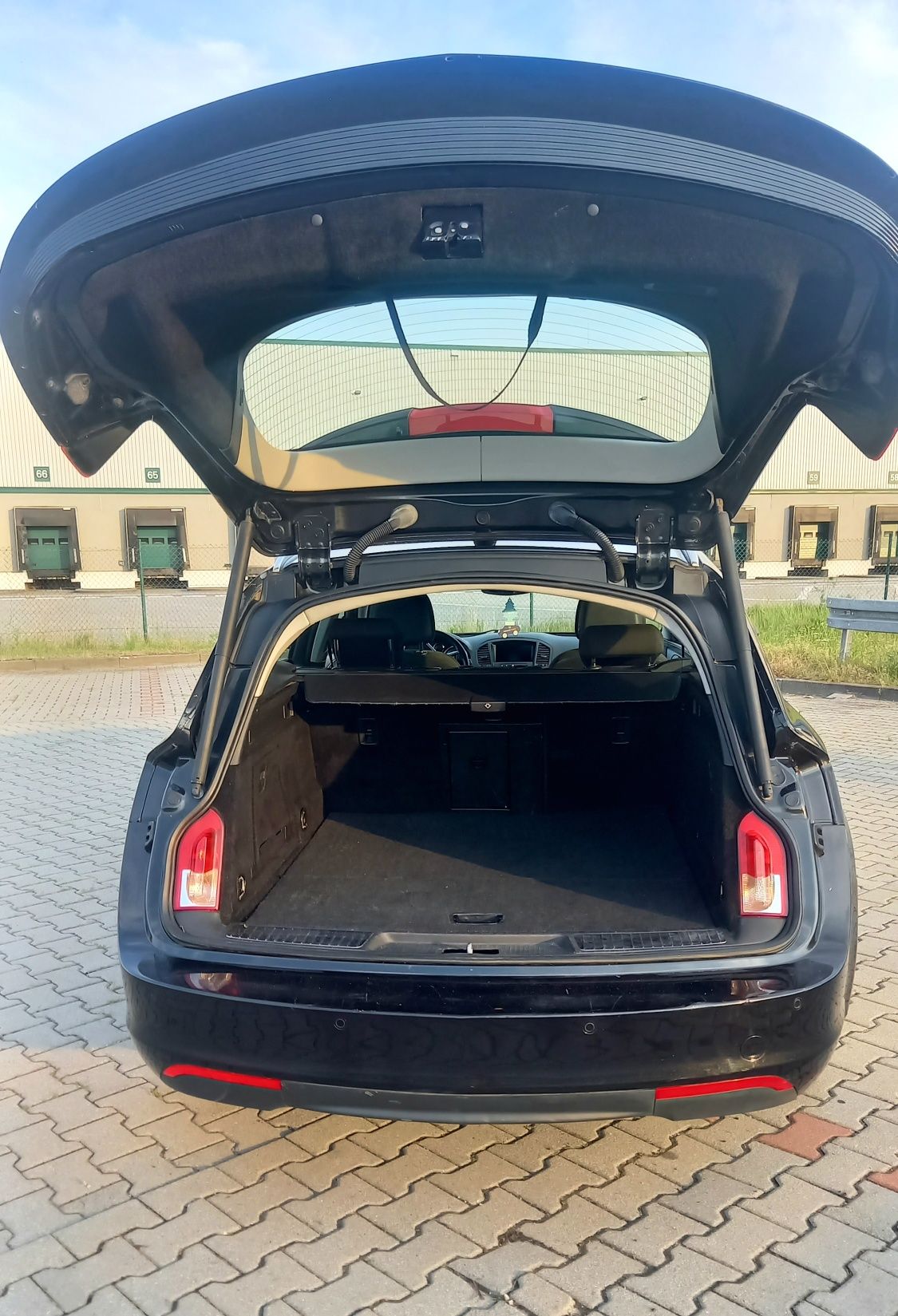 Opel Insignia Sports Tourer 1.4T Busisnes Navi PDC