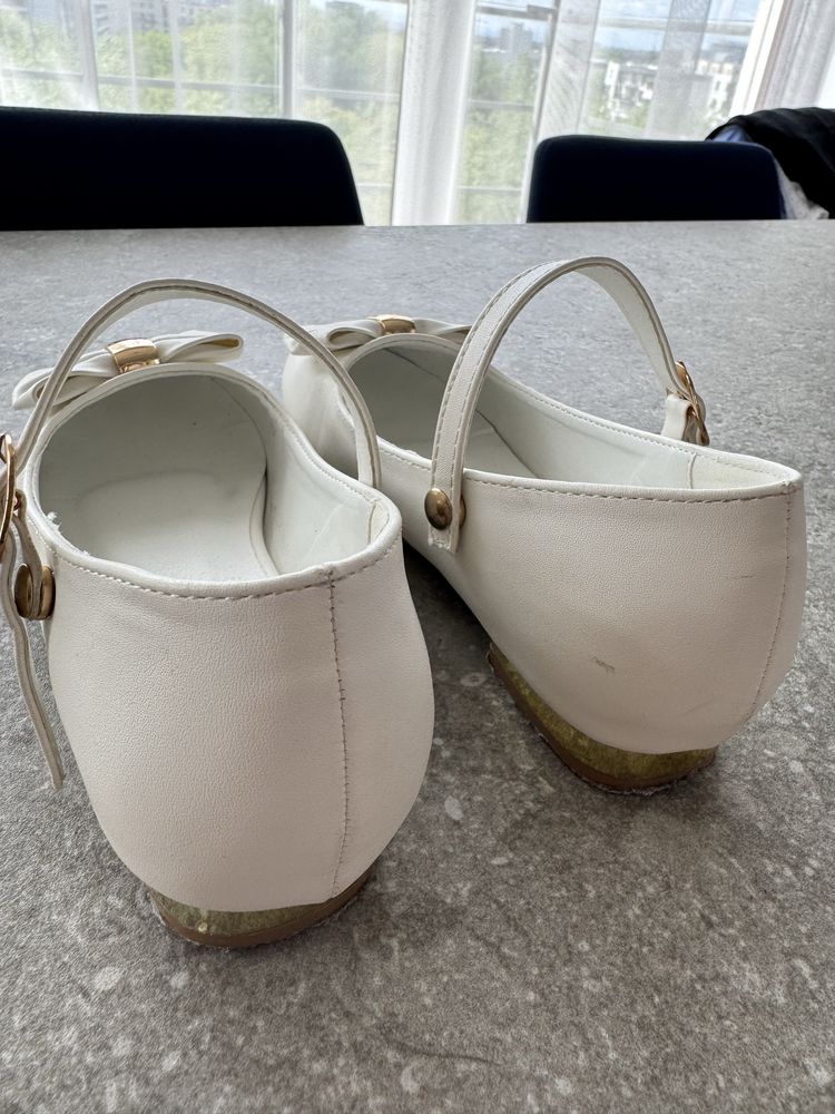 Buty dla dziewczynki rozmiar 33