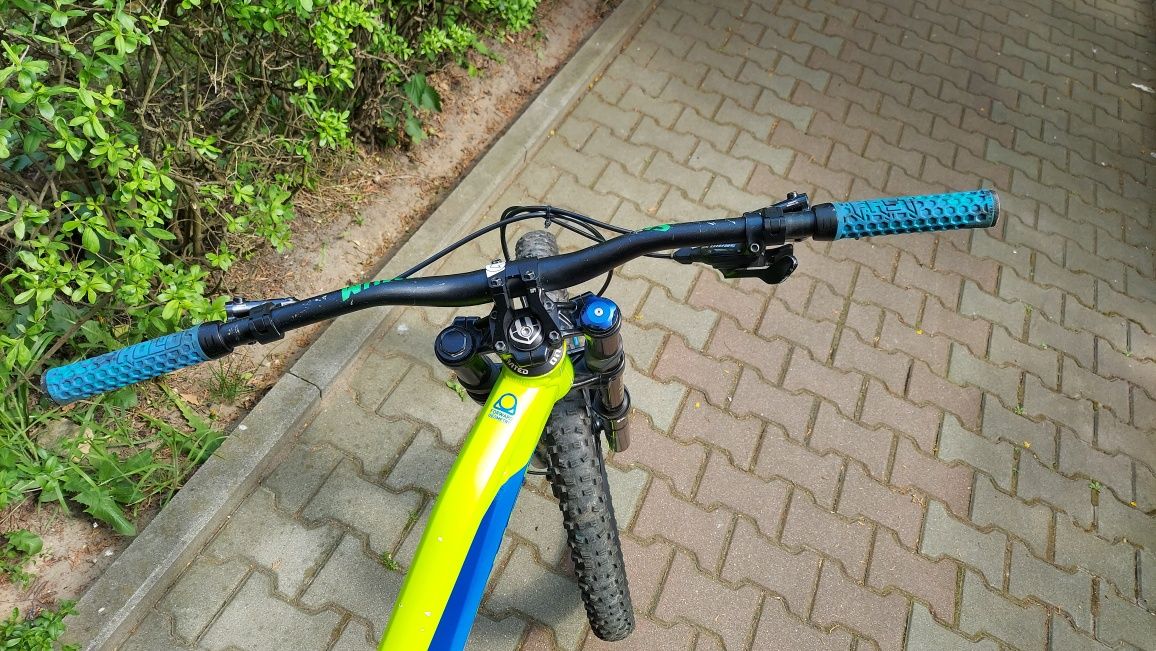 Mondraker summum 27.5 downhill enduro roz. M
