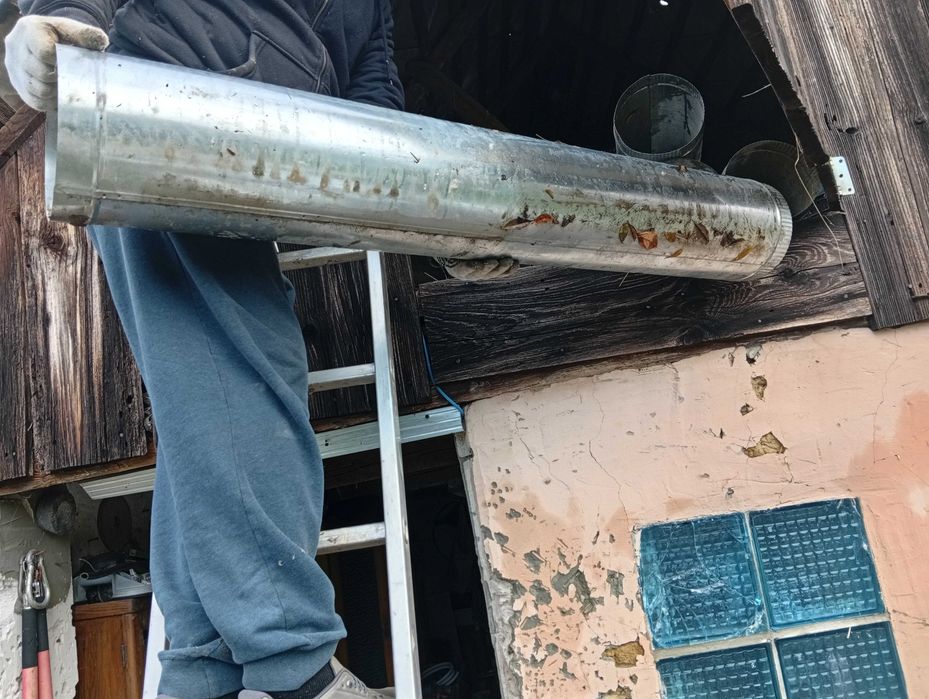 Труба 200 100 оцинковка повітропровід вентиляція оцинкований бу коліна