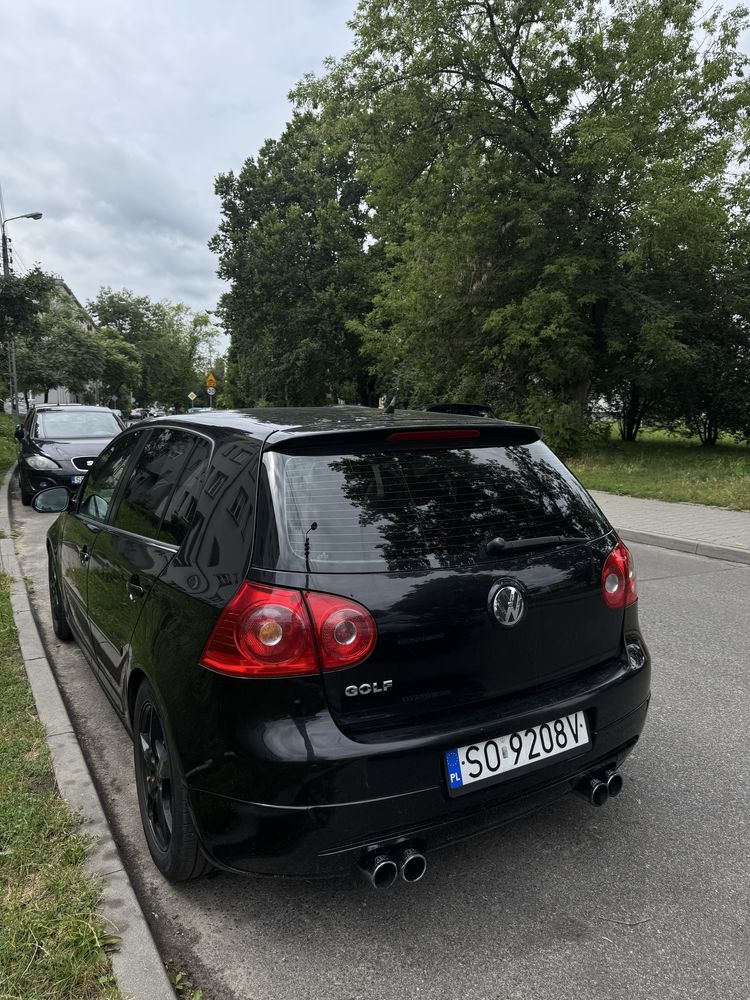 Volkswagen Golf V