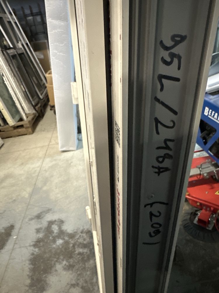 Porta de Entrada PVC 95L/248 (209) A