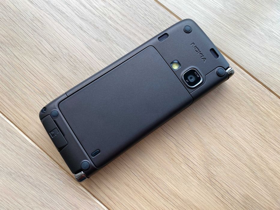 Nokia Е90 ( Mocca ) - НОВИЙ ! - Оригінал - vintage phone ретро e90