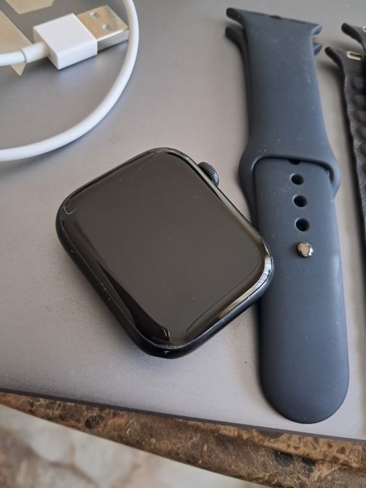 Apple watch 8 LTE, 45 mm