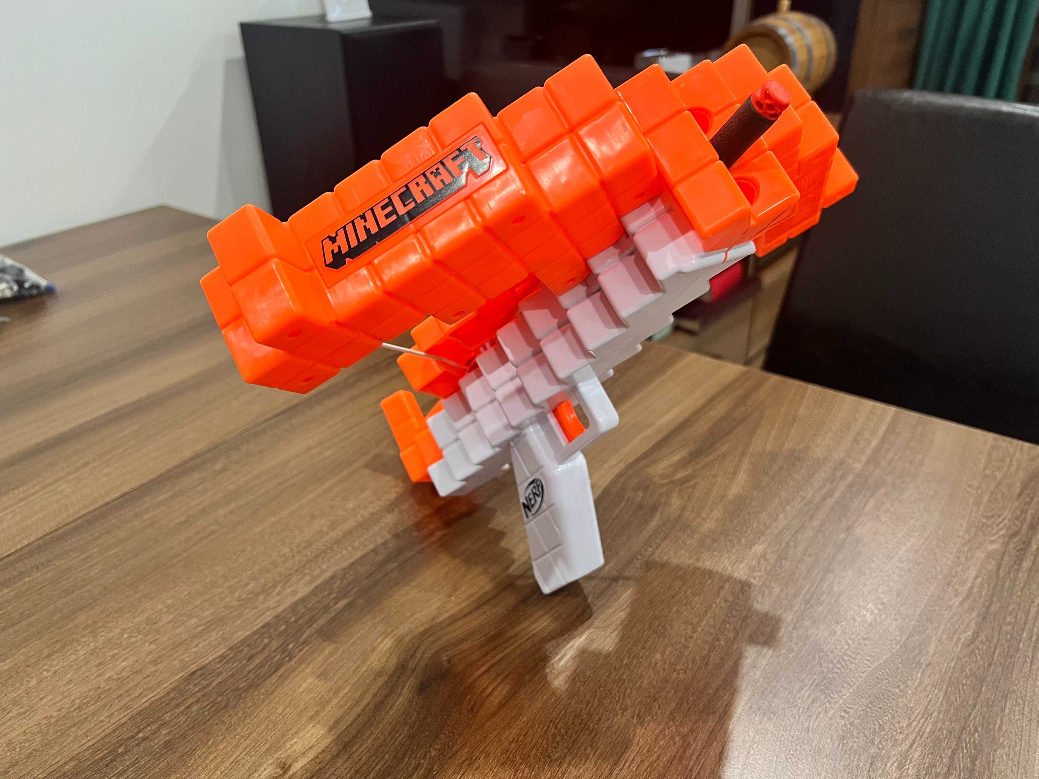 Pistolet Wyrzutnia Kusza Hasbro Nerf F4415 Minecraft Pillagers