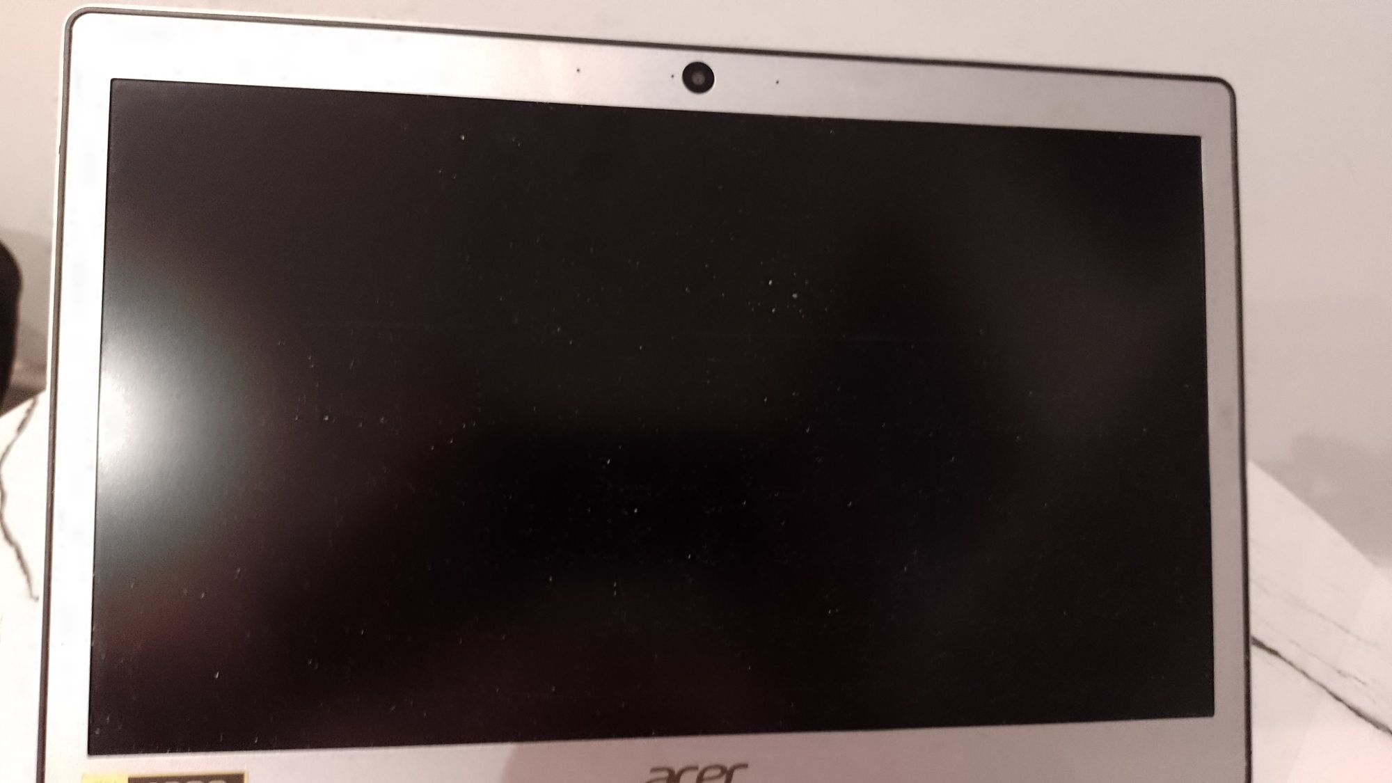 Sprzedam matrycę do modelu laptopa acer swif sf 113 -31