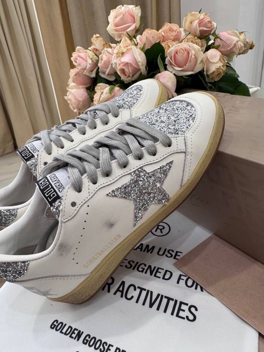 Трендові жіночі кеди Golden Goose білого кольору з срібною зіркою