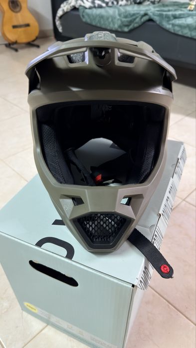 Capacete FOX ideal para trotinetes e bicicletas!