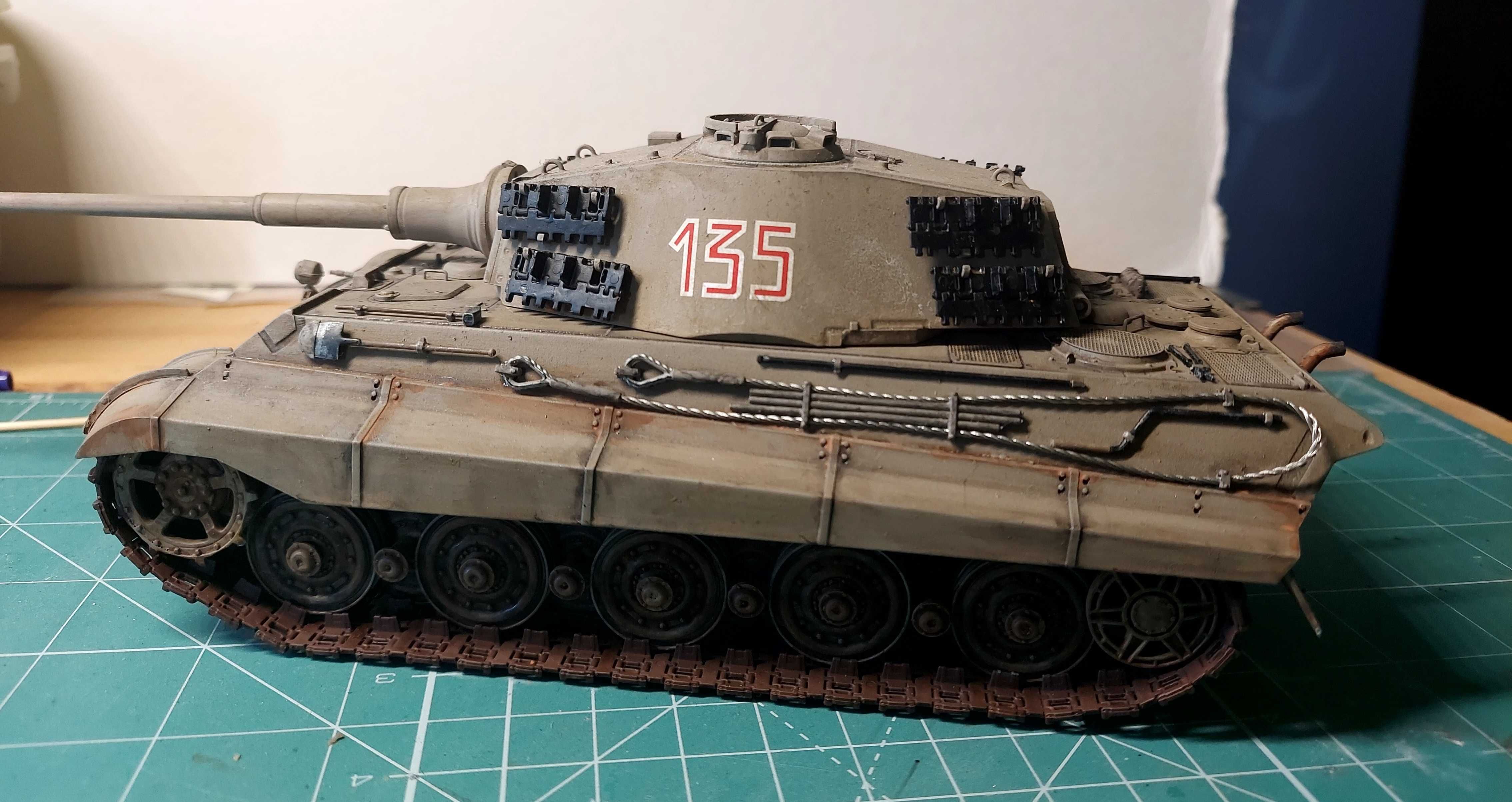 Sd.Kfz. 182 King Tiger Tygrys królewski 1:35 złozony