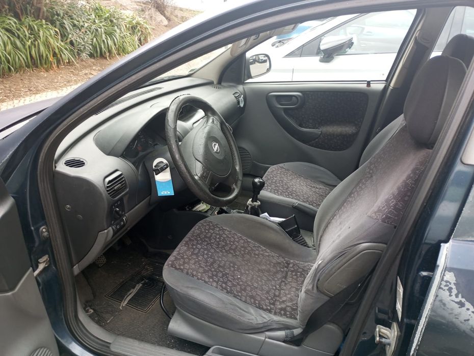 Opel corsa c 1.2 16v