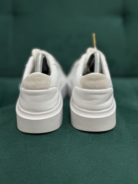 buty damskie skórzane firmy Adidas