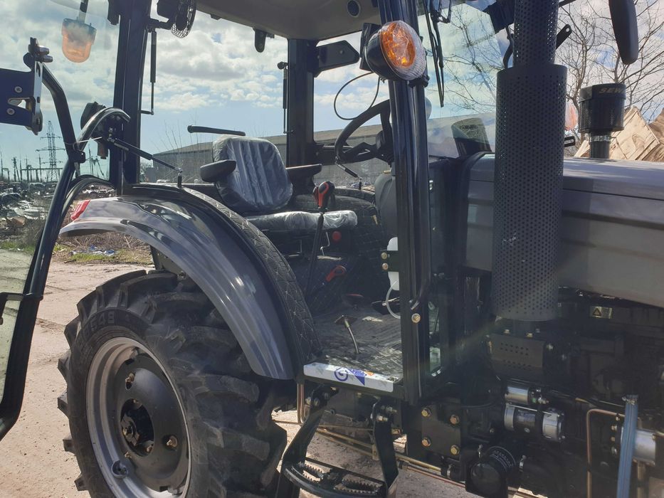 Мінітрактор Скаут ТY-404С: 40 к.с., Повноцінна Кабіна з Обігрівом