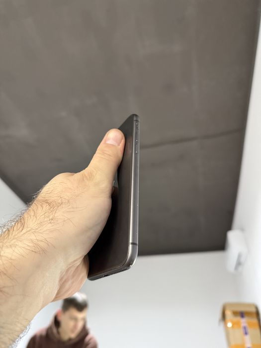 Apple iphone 11 64 gb айфон 11 чорний