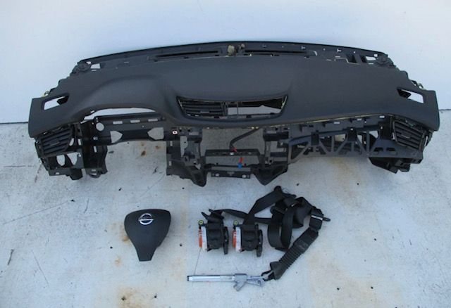 Tablier airbags cintos Nissan Qashqai j12