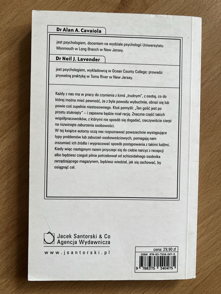 Toksyczni koledzy. Jak postępować z trudnymi współpracownikami