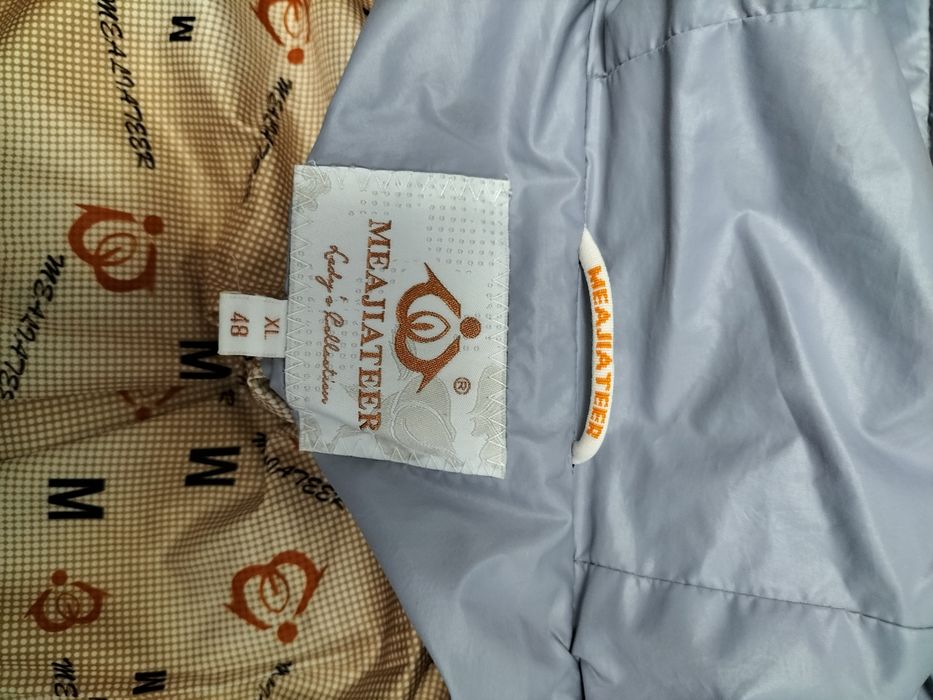 Продам жіночий верхній одяг