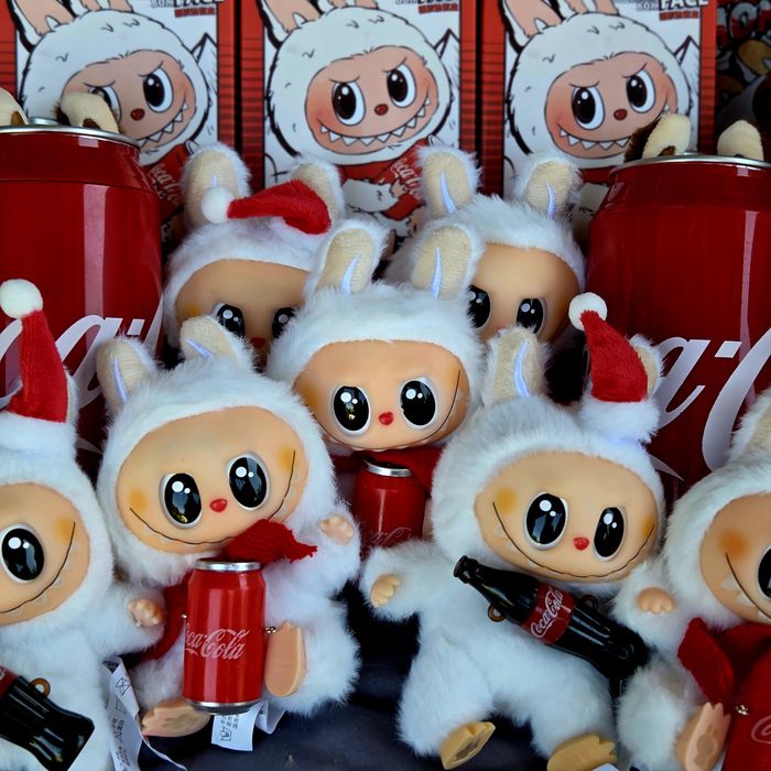 ТРЕНД Лабубу кока кола, лабубу 3 сезон, Labubu Coca Cola POP MART