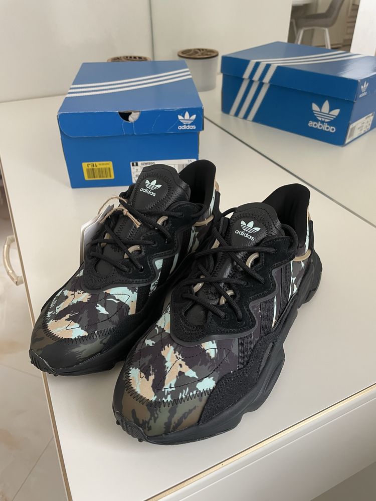 Оригінал! Нові кросівки Adidas Ozweego, 40р (25см)