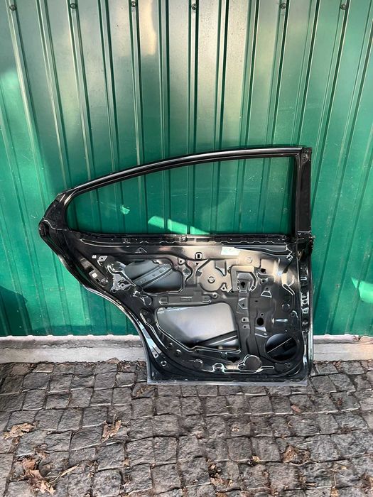 Двері заднв ліві Lexus ES 250 ES300h Лексус ES350 від2019-2024гг