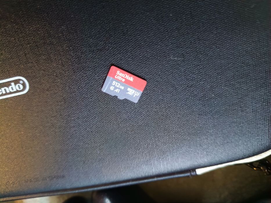 Konsola Nintendo switch oled 2 pady pokrowiec ctr FIFA 25 karta 512 GB