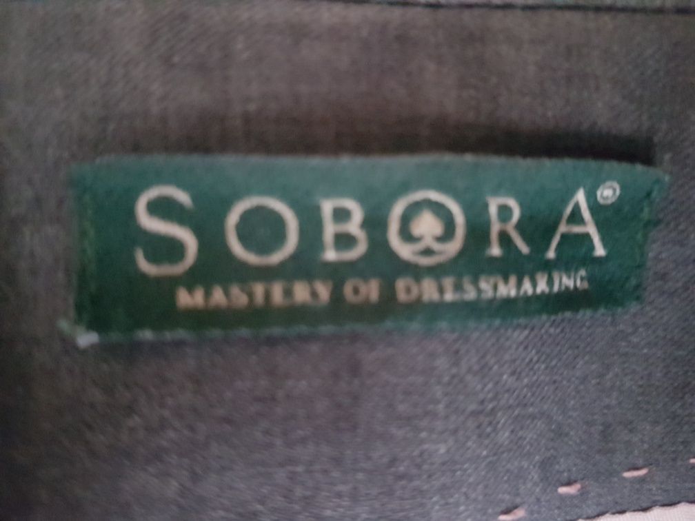 Marynarka firmy SOBORA 42