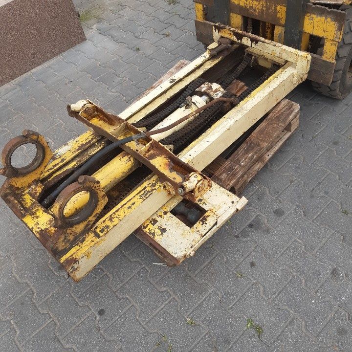 Maszt do ciągnika traktora od wózka widłowego widlaka sztaplarka.