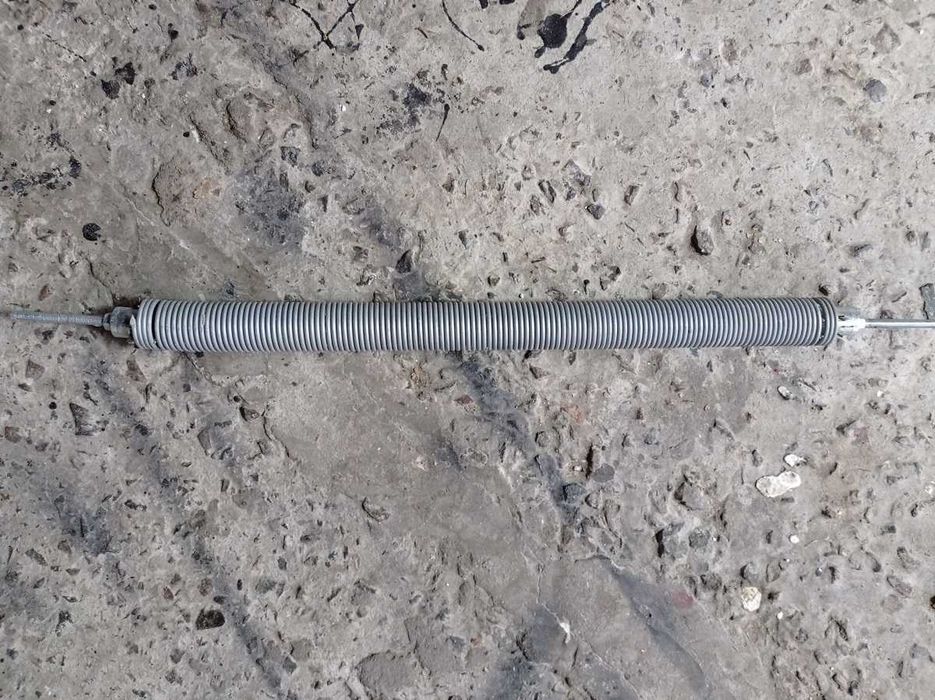 Пружина розтягування Alutech для секційних гаражних воріт, ролет