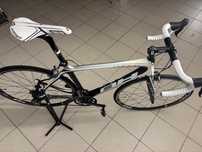 BH prisma carbono