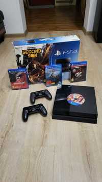 Konsola PS4 500GB 2 pady GTA5, God of war, Gran Turismo, F1, Clubdrive