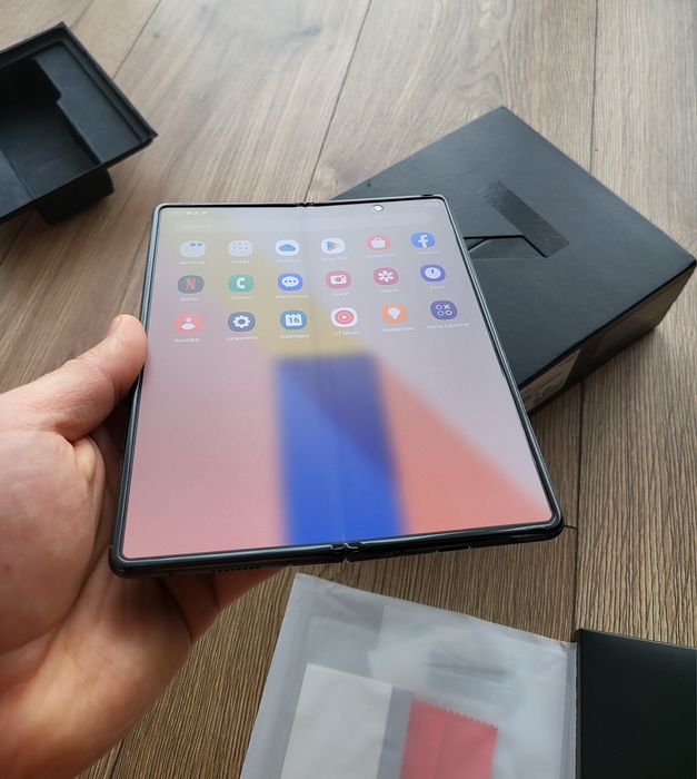 Samsung Galaxy Z Fold 2 12/256GB ładny stan, zestaw, bez blokad OKAZJA