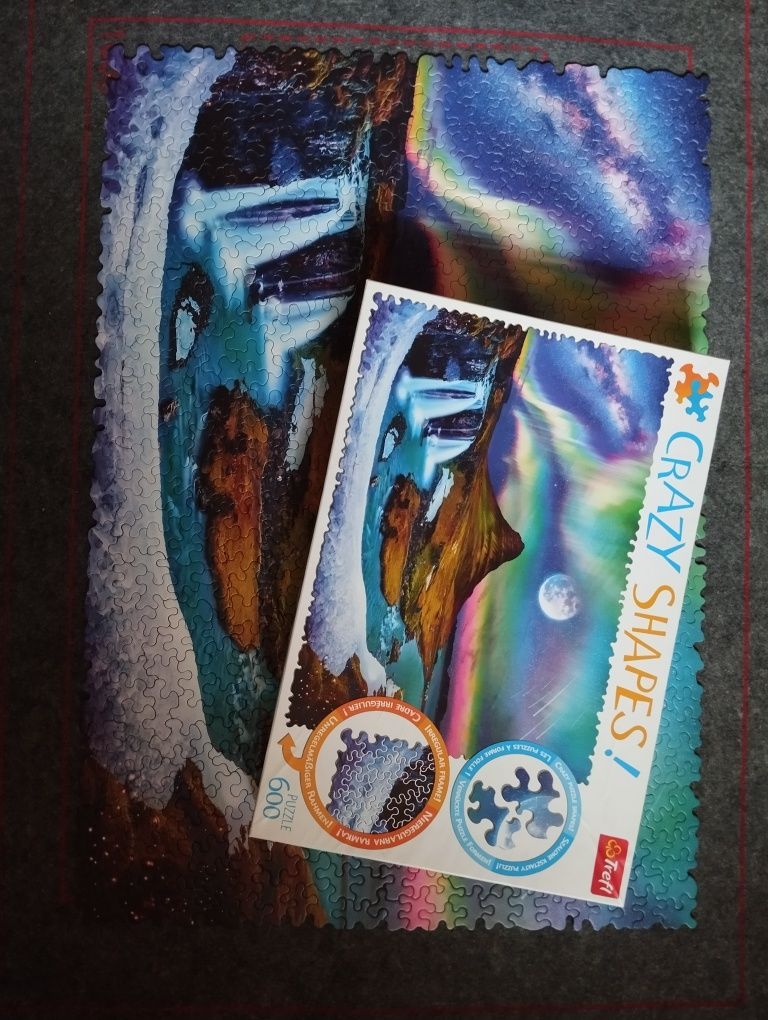 Puzzle Trefl Crazy Shapes 600