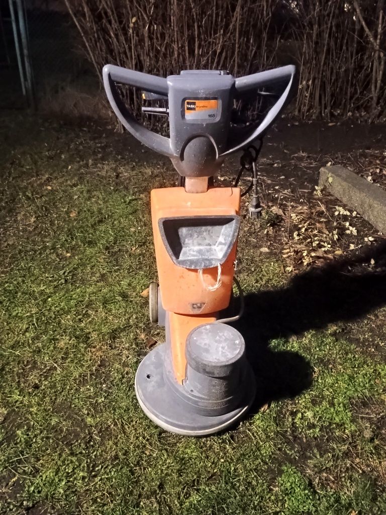 Szorowarka TASKI ergodisc 165