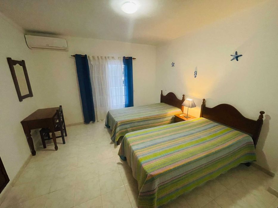 ALUGO moradia em Altura  150m praia só férias