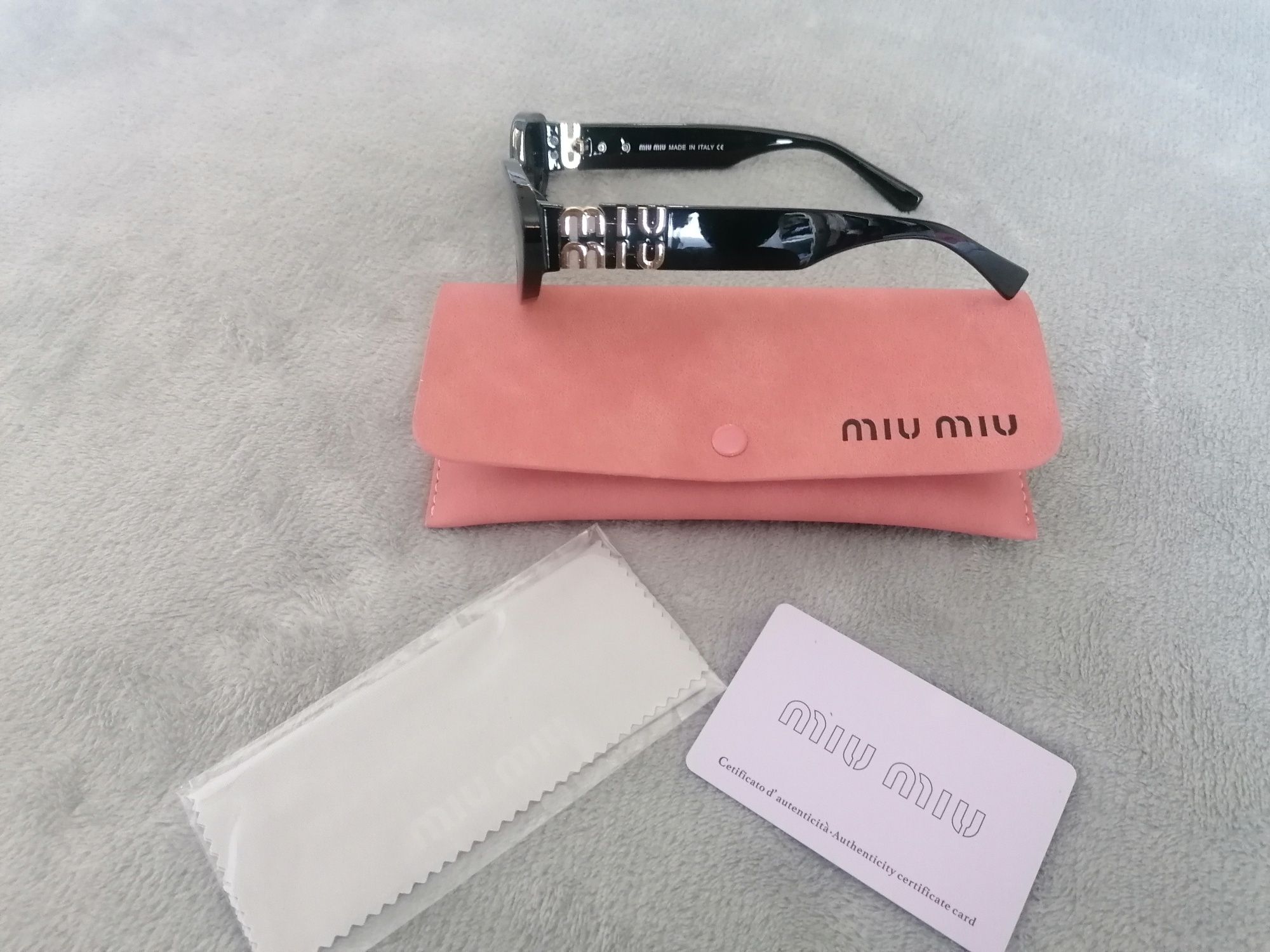 Oculos de sol Miu Miu