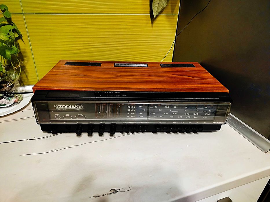 Radio ZODIAK DSS 402 nowy ukf