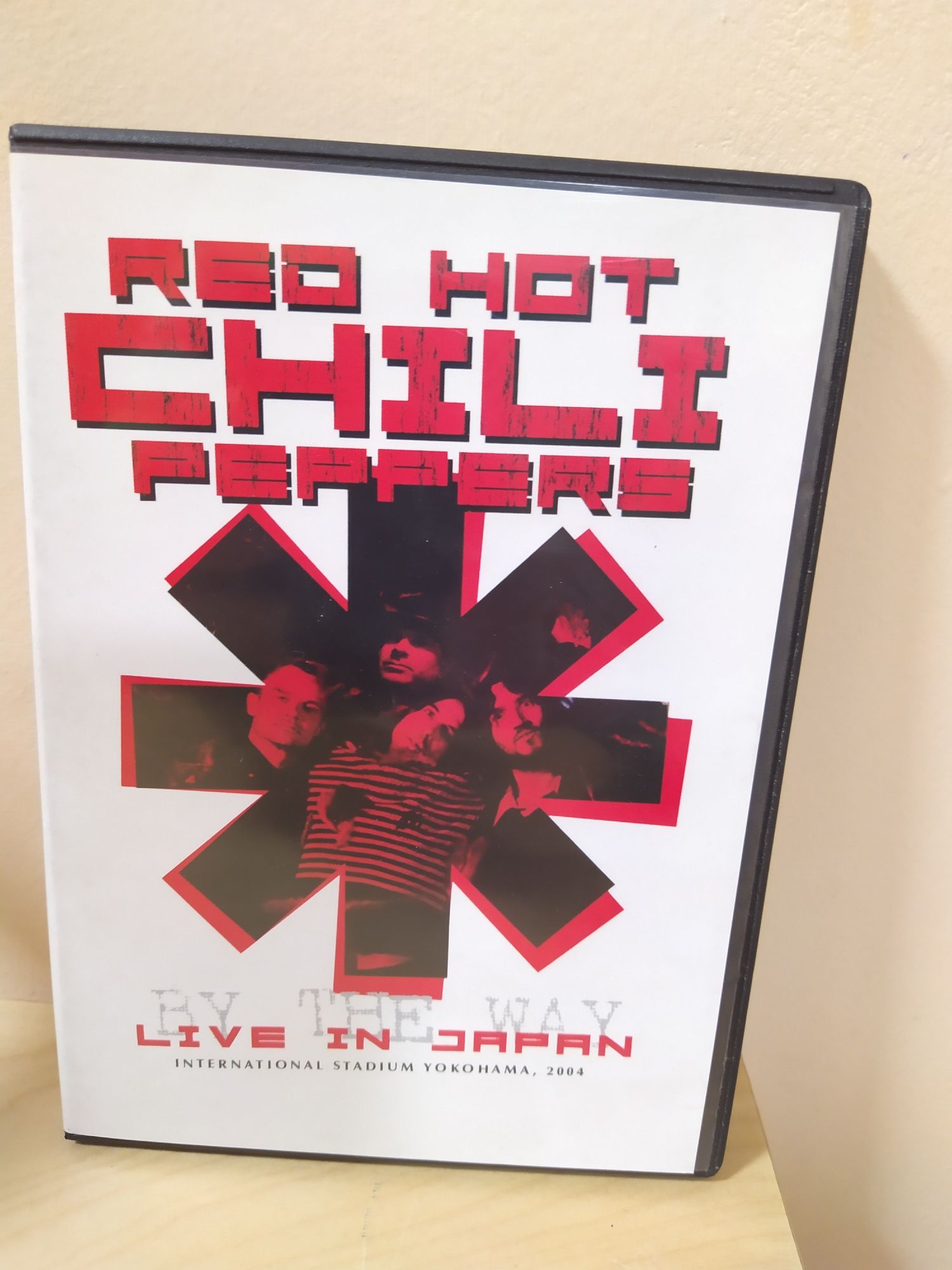 Red hot chili peppers Live in Japan