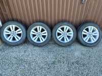 Oryginalne felgi aluminiowe KIA 5x114.3 R17 z oponami zimowymi 225/60