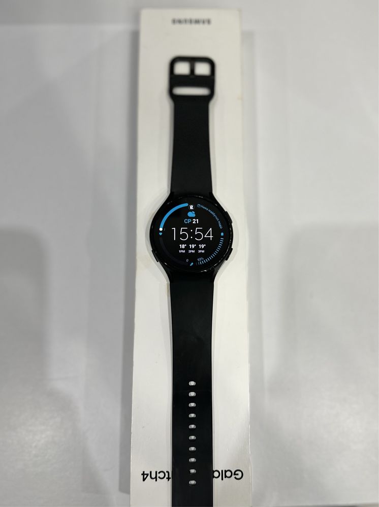 Годинник SAMSUNG galaxy watch 4