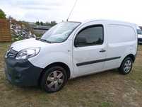 renault kangoo 1,5 dci navi czujniki park klima wersia 3 osobowa
